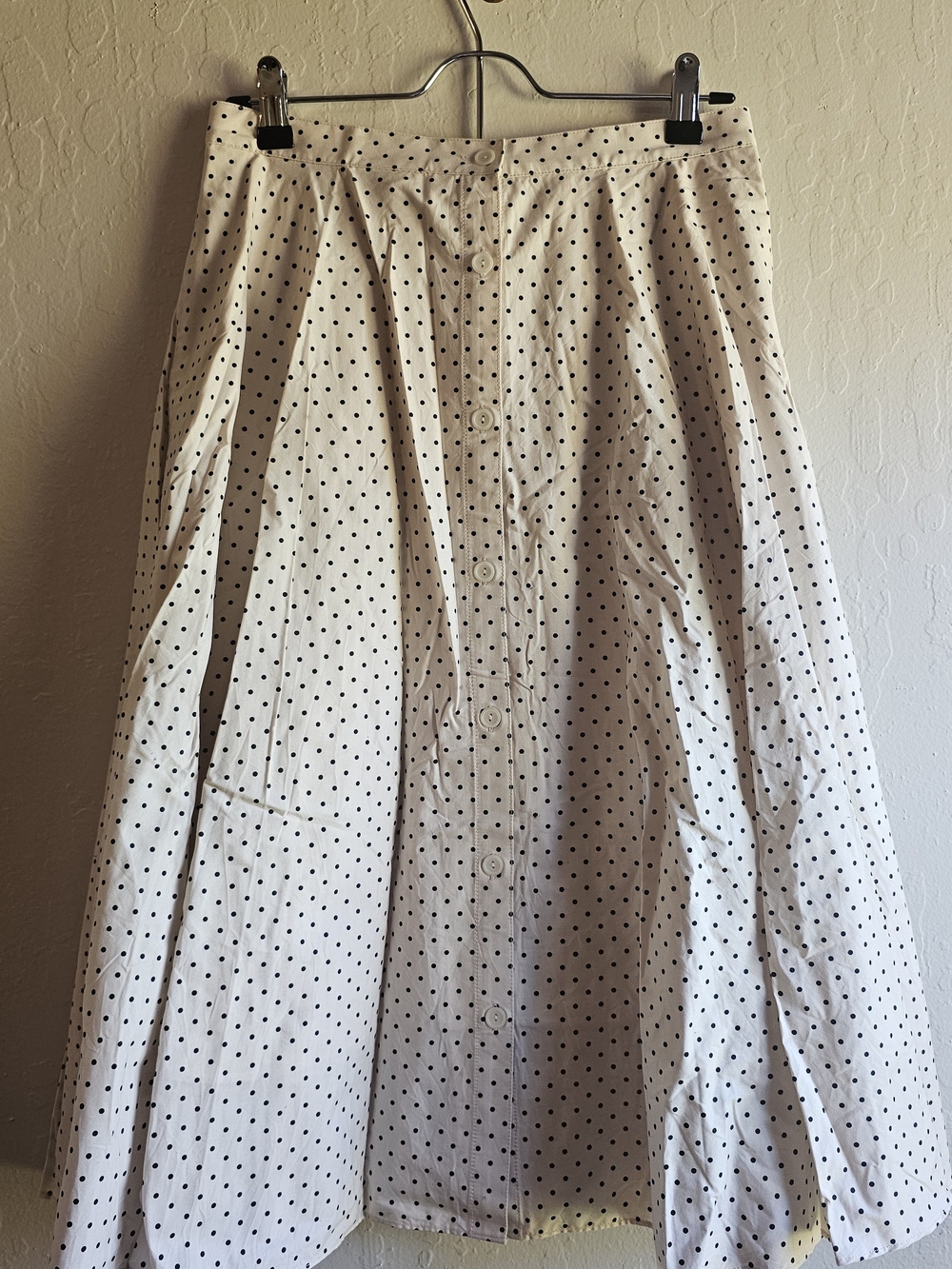 Uniqlo Women's White Polka Dot Button-Front Skirt